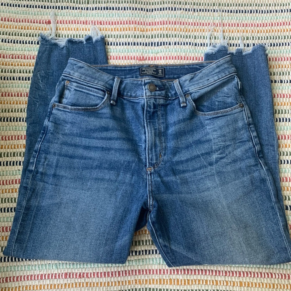Cropped Abercrombie jeans